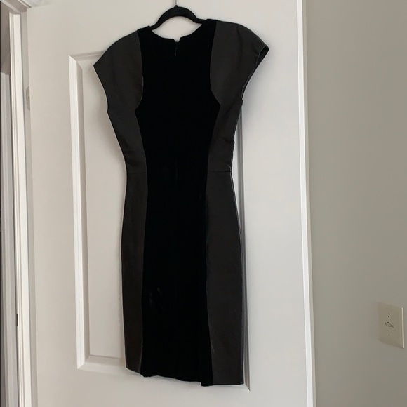 Gorgeous Prada dress - Picture 6 of 8